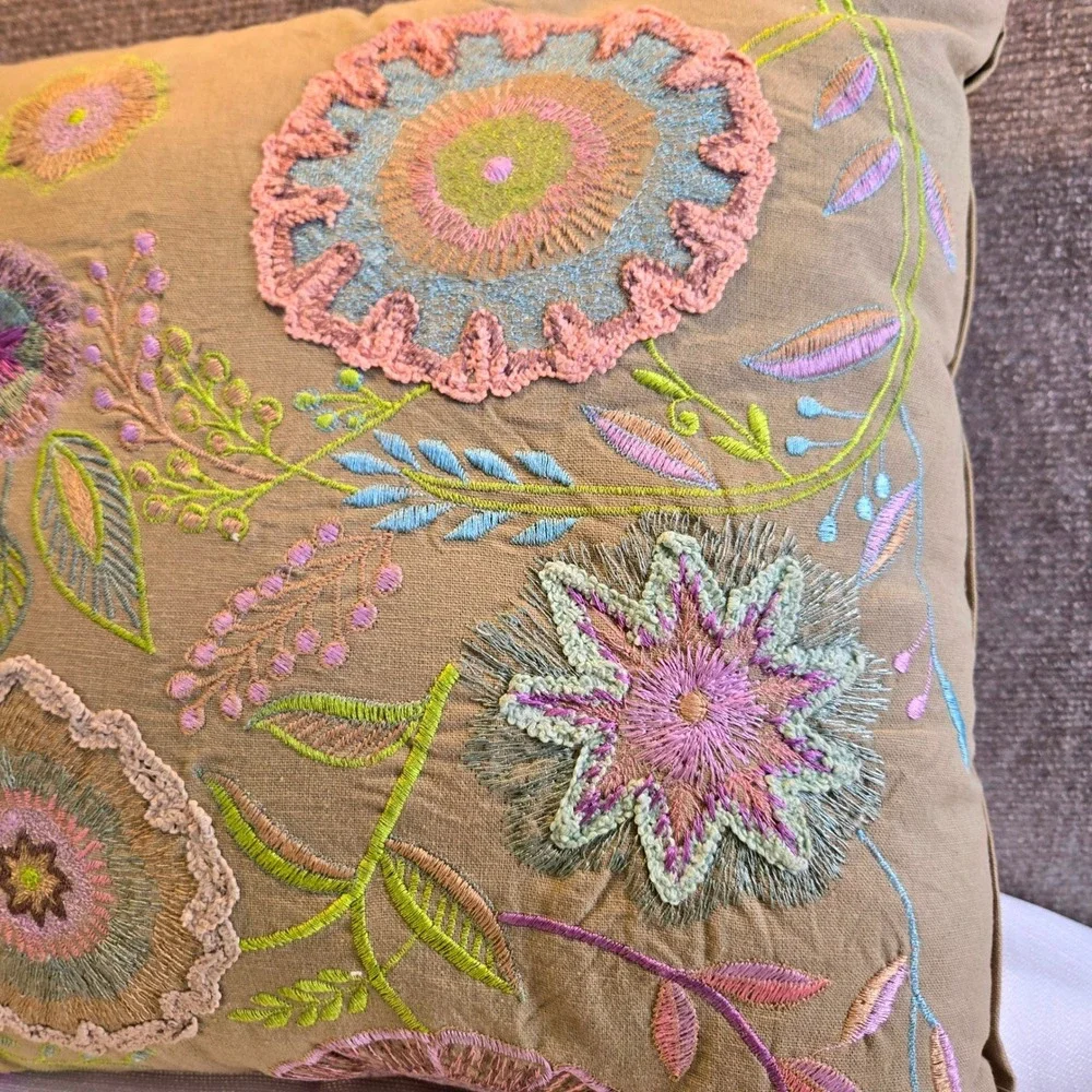 A Journey to India Floral Embroidered Throw Pillow Tan Boho Crewelwork 15x15 NWT